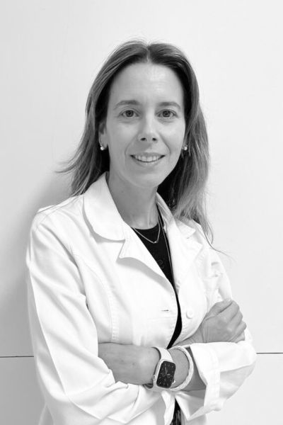 Dra. Mara Ferreira